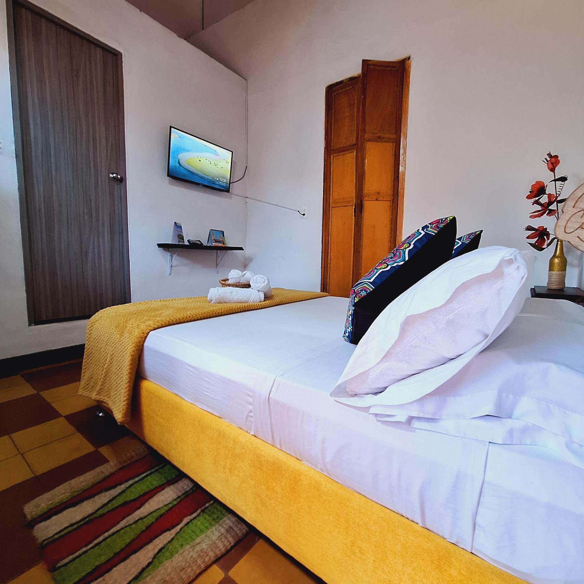 Hostal Colombian Gold San Gil Exteriör bild