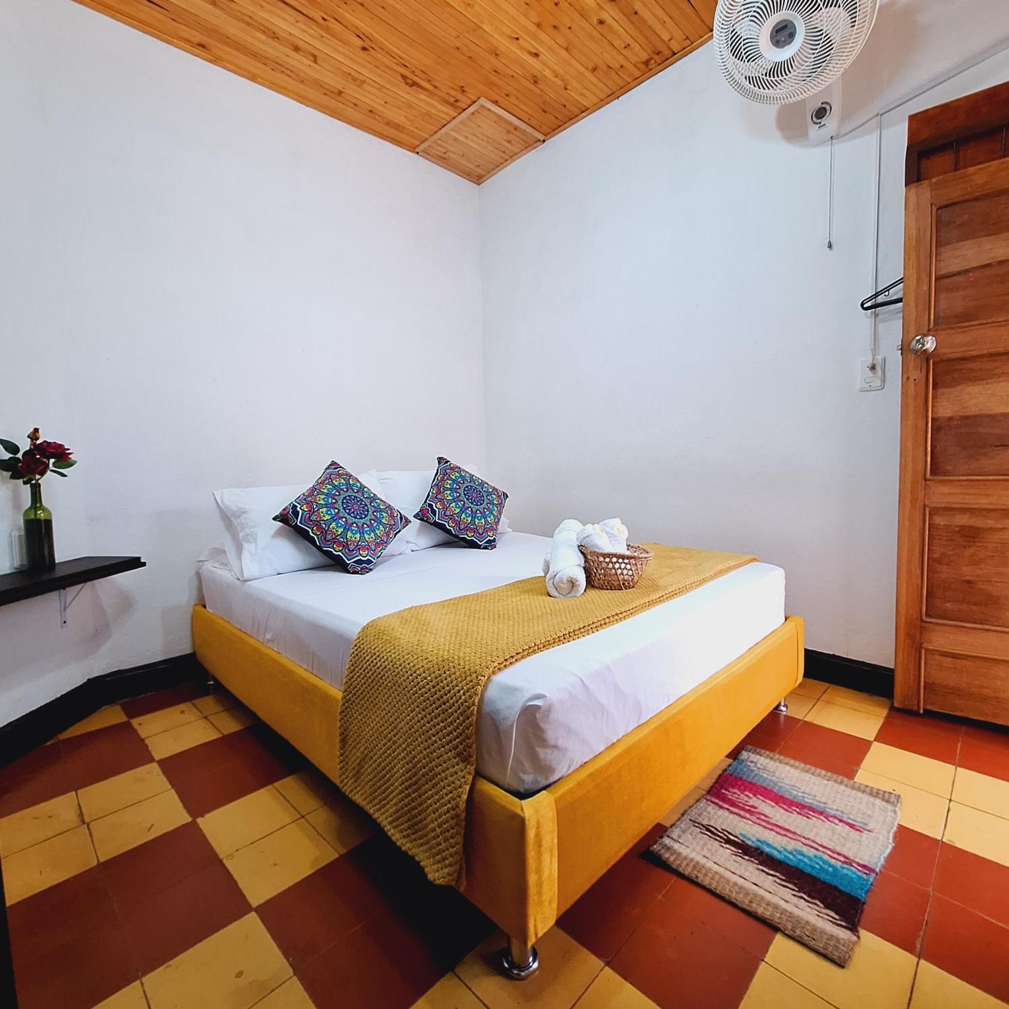 Hostal Colombian Gold San Gil Exteriör bild