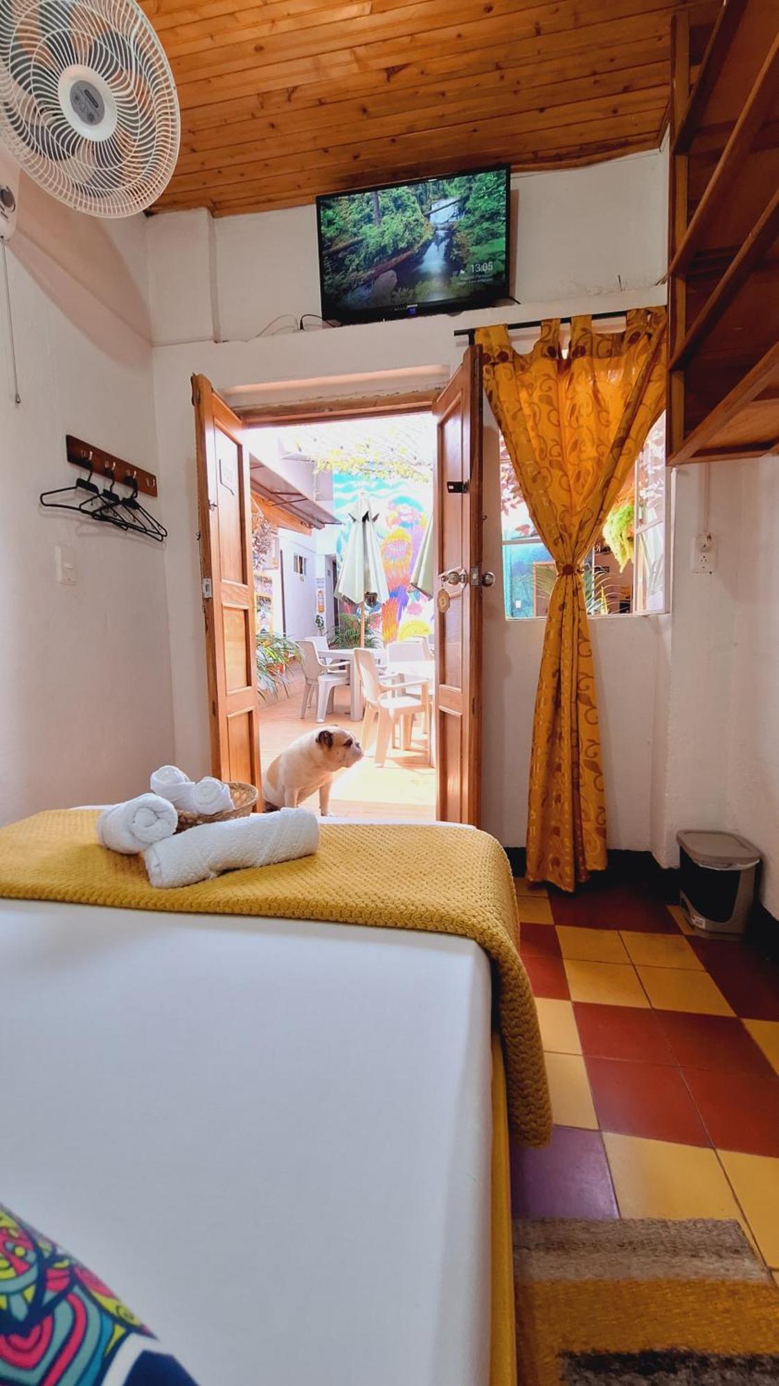 Hostal Colombian Gold San Gil Exteriör bild